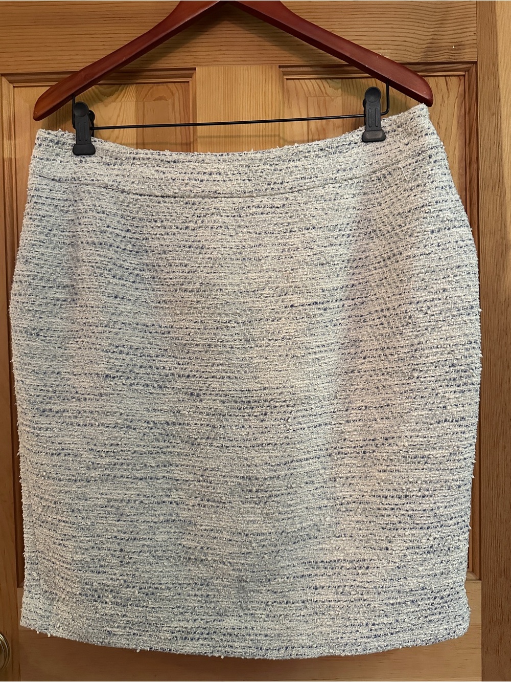 Ann Taylor Cream Heathered Boucle Pencil Skirt Size 12
